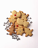 Christmas biscuits with silver sugar pearls