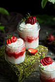 Tapioka-Erdbeer-Dessert