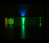 Quantum dot solution fluorescing