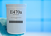 Container of the food additive E470a