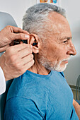 Intra-ear hearing aid fitting