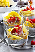 Chia cream with mango, passion fruit and fresh figs