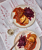 Vegan seitan roulades with red cabbage
