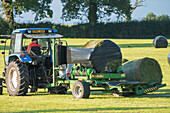 Bailling and wrapping silage