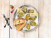 Grilled oysters with Tobasco butter