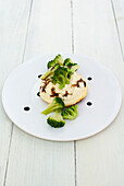 Hearty ricotta tartlets with broccoli
