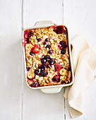 Baked Oats with berries and banana