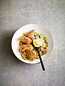 Green spelt risotto with sesame chicken