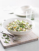 Low-fat potato salad with chives
