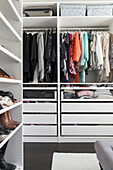 Walk-in closet