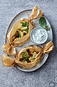 Kohlrabi parcels with a dip