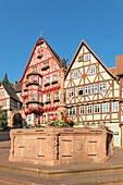 Fachwerkhäuser auf dem Marktplatz, Miltenberg, Unterfranken, Bayern, Deutschland, Europa