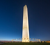 Das Washington Monument bei Nacht, National Mall, Washington DC, Vereinigte Staaten von Amerika, Nordamerika