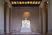 Das Innere des Lincoln Memorials, National Mall, Washington DC, Vereinigte Staaten von Amerika, Nordamerika