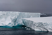 Tabular iceberg, Larsen C Ice Shelf, Weddell Sea, Antarctica, Polar Regions
