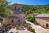 Ansicht des Klosters Moni Evaggelistrias, Insel Skiathos, Sporaden, Griechische Inseln, Griechenland, Europa