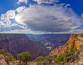 Ein spätes Tagesgewitter von den Klippen über dem Papago Creek am Grand Canyon, Grand Canyon National Park, UNESCO-Weltkulturerbe, Arizona, Vereinigte Staaten von Amerika, Nordamerika