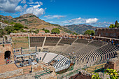 Blick auf das Griechische Theater in Taormina, Taormina, Sizilien, Italien, Mittelmeerraum, Europa