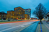 Traffic light trails