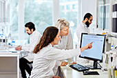 Women working in laboratory