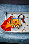 Lentil curry with cashew nuts