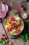 Baked pasta with cherry tomatoes