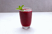 Raspberry and beetroot smoothies