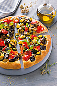 Hartweizenpizza mit Ratatouille