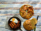 Boxty (Irish potato pancakes), Irish breakfast and soda bread