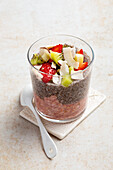 Strawberry chia pudding with oats