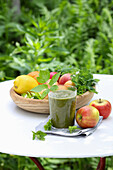 Wildkräuter-Smoothie