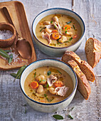 Creamy chicken soup with butter beans