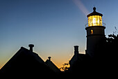 Silhouette des Heceta Head Leuchtturms; Oregon, Vereinigte Staaten Von Amerika