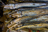 Getrockneter Fisch zum Verkauf auf dem Markt; Timor-Leste