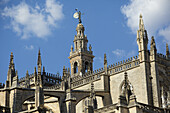 Die Kathedrale von Sevilla, die drittgrößte Kirche der Welt; Sevilla, Spanien