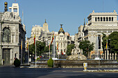 Calle De Alcala und Plaza De Cibeles; Madrid, Spanien