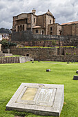 Qoricancha-Tempel (Sonnentempel) und Santa-Domingo-Kirche; Cusco, Peru