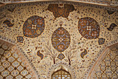 Chini-Khana, Tafel mit Nischen, die als Regal oder zur Dekoration im Ali Qapu Palast verwendet werden; Isfahan, Iran