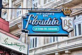 Schild, El Floridita Bar und Restaurant, Hemingways Lieblingslokal, Altstadt, UNESCO-Weltkulturerbe; Havanna, Kuba