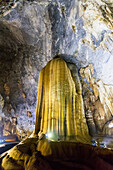 Paradise Cave, Phong Nha-Ke Bang National Park; Phong Nha, Quang Binh Province, Vietnam