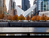 9/11-Gedenkstätte und Museum im World Trade Center-Komplex; New York City, New York, Vereinigte Staaten von Amerika