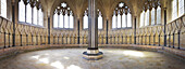 Panoramablick auf den Kapitelsaal der Kathedrale von Wells, Wells, England, UK