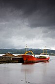 Schottland; Beladen eines Frachters