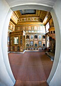 Türöffnung im Inneren des türkischen Palastes; Topkapi-Palast, Istanbul, Türkei