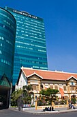 Pg Bank und Diamond Plaza Tower; Ho Chi Minh (Saigon), Südvietnam, Vietnam