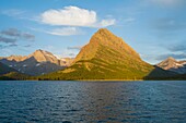 Swiftcurrent Lake, Grinnell Point, Glacier National Park, Montana, Usa