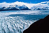 Gletschergrau, das aus der Eiskappe von Heilo Sur austritt