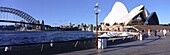 Sydney Harbor Bridge und Opernhaus