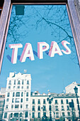 Tapas-Bar auf der Plaza Santa Ana