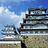 Außenansicht der Burg Himeji